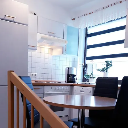 - Lehmanns Apartment *