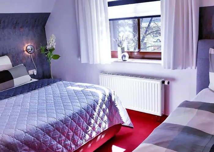 - Lehmanns Apartment *